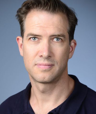 Portrait of Jeroen Saeij.